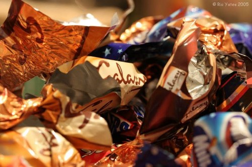 Symbol representing policy changes and retention periods